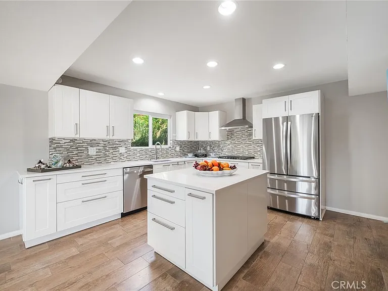 25262 Brigantine Dr — Photo 11