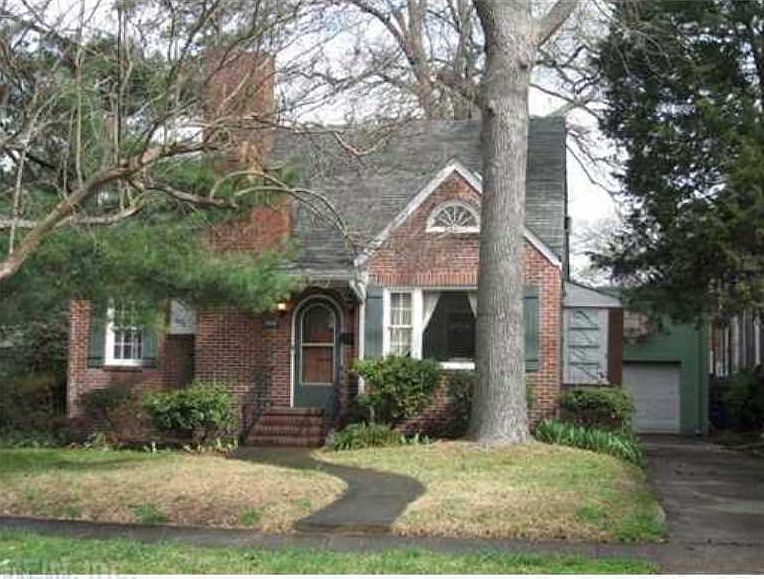 1st image of 1116 Larchmont Cres