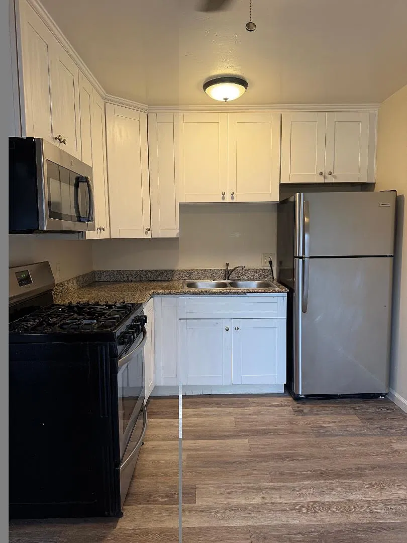 2 bed, 1.5 bath, $2,295 — Photo 1
