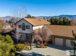 30 Day Lily Ct, Reno, NV 89511