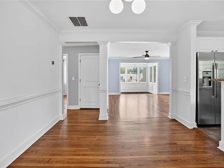 115 Peachtree Memorial Dr NW #C4 — Photo 5