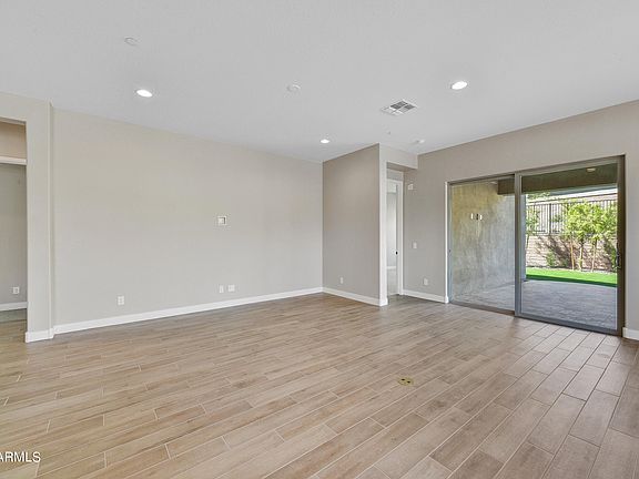 4th image of 33042 N 131ST Drive