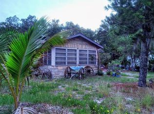 820 Bayou Ave, Tarpon Springs, FL 34689