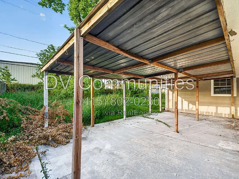 3315 Bond St — Photo 44