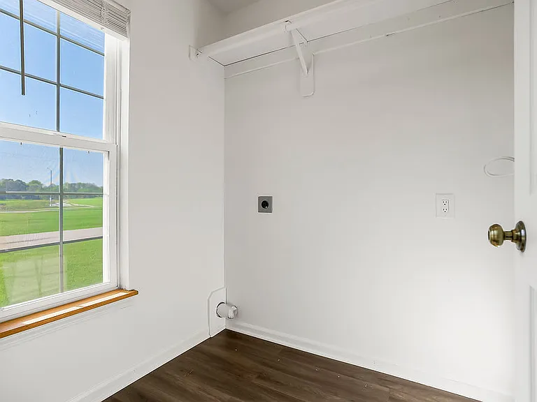 5131 Woodland Dr — Photo 15
