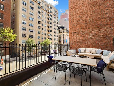 134 E 36th St #TOWNHOUSE, New York, NY, 10016