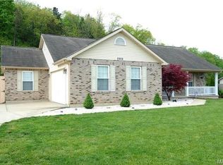 6432 Mill View Dr, House Springs, MO 63051