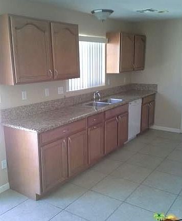 5th image of 67560 San Jacinto St