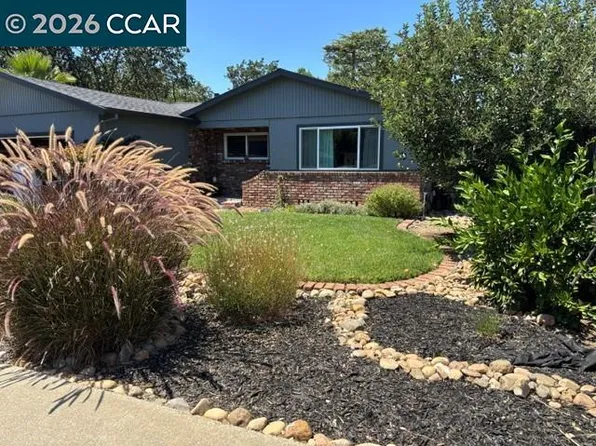 1445 Bassett Dr, Concord, CA 94521
