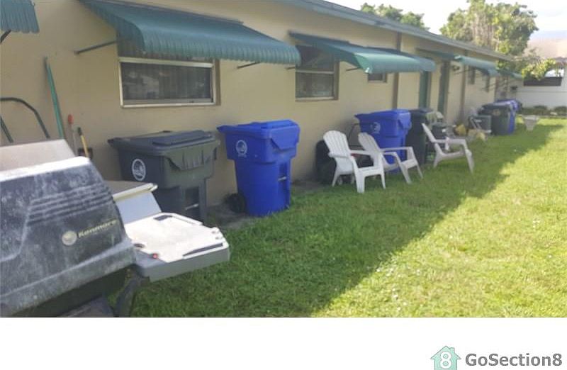 2nd image of 4141 SW 20th St #4