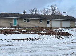 501 E Pilcher Ave, Plainview, NE 68769