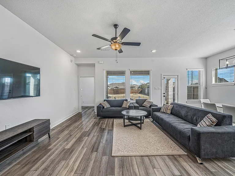 7415 Denali Dr — Photo 16