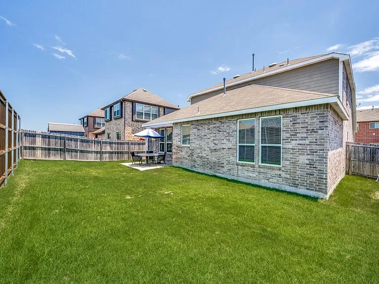 1204 Barn Owl Dr — Photo 27