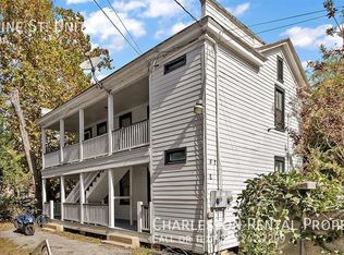 138 Line St APT E, Charleston, SC 29403