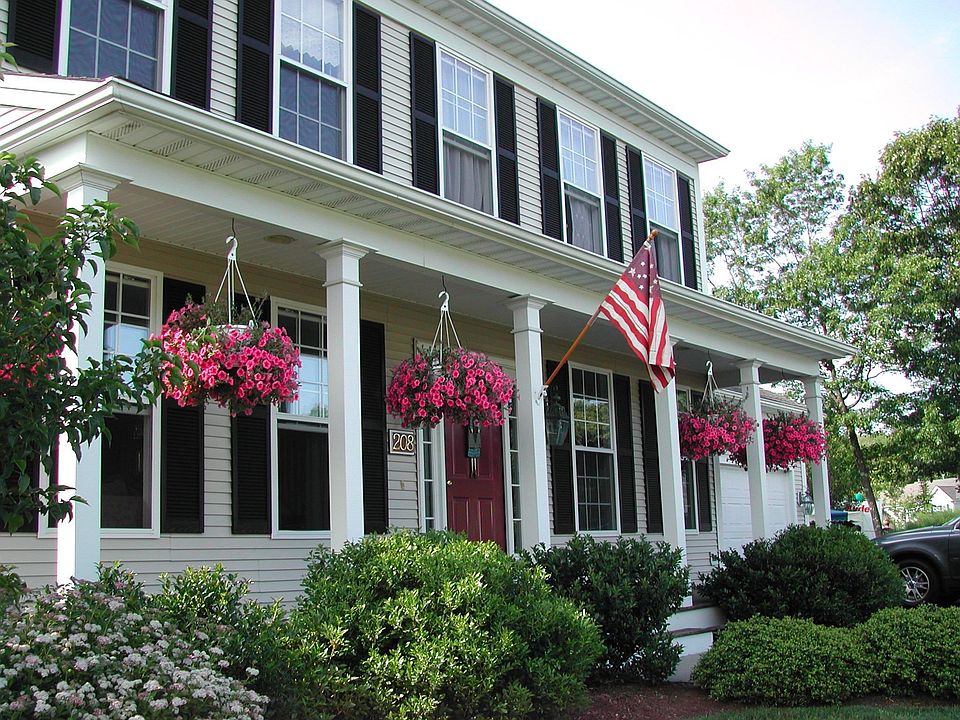 208 Castle Rocks Road