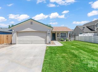 1204 N Morgan Rd, Kuna, ID 83634