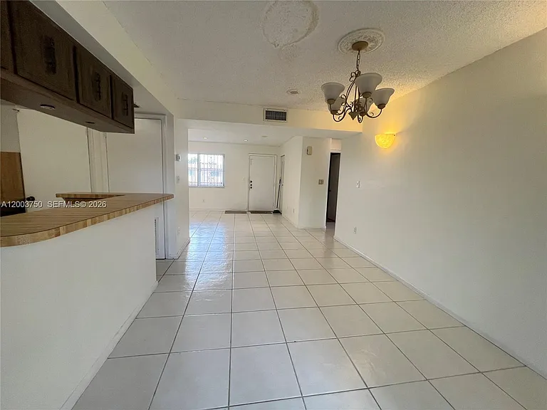8401 SW 107th Ave #322E — Photo 5