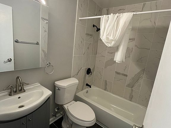 4th image of 5109 W 78th Ct #5109