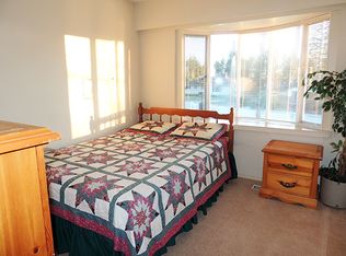 750 Shaw Ave, Coquitlam, BC V3K2R2