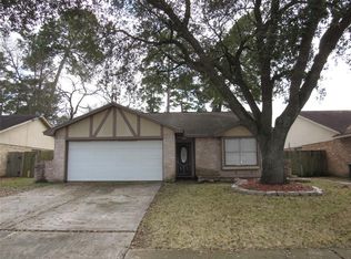 6910 Foxfield Ln, Humble, TX 77338