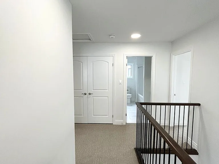 201 Roy McDonald Dr #UPPER — Photo 13