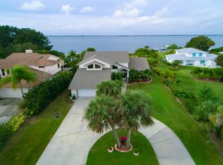 5870 S Riverside Dr, Melbourne Beach, FL 32951