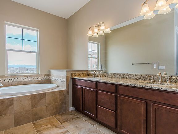 5 Piece Owner s Bath