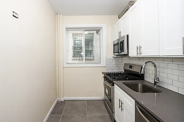 Rented by Berkshire Hathaway HomeServices Laffey International Realty | media 23