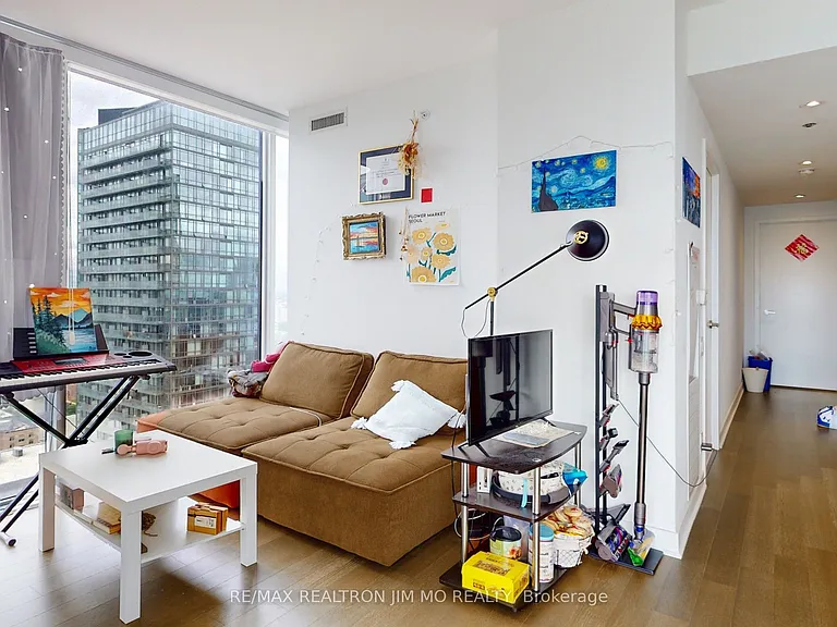 15 Grenville St #3503 — Photo 12