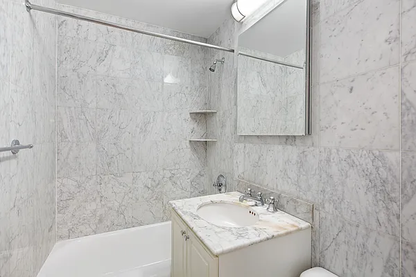 Rented by GoodRock Realty | media 5