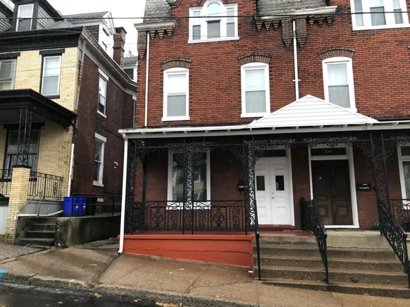 356 Locust St, Steelton, PA 17113