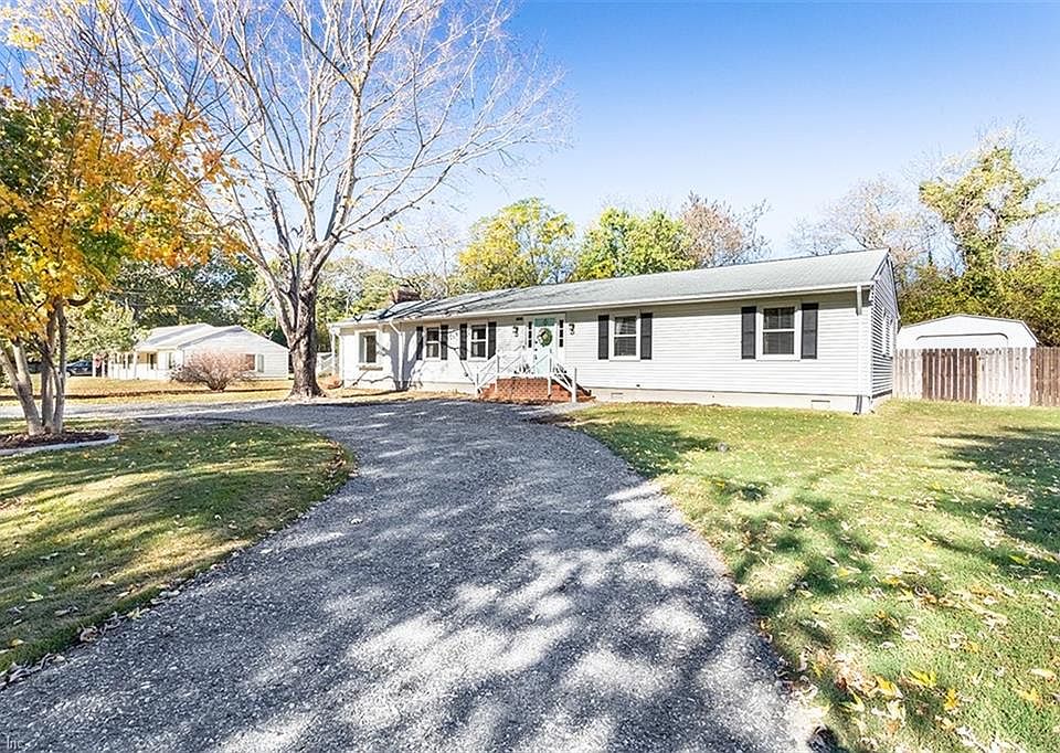 7429 Sherwood Dr, Gloucester Point, VA 23062 Zillow