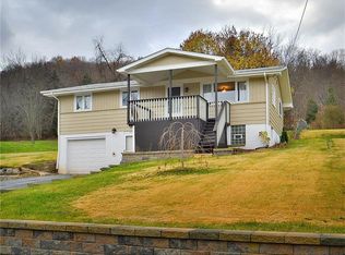 1420 Newgate Dr, New Kensington, PA 15068