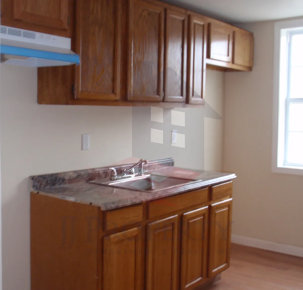 2 bed, $1,400 — Photo 2