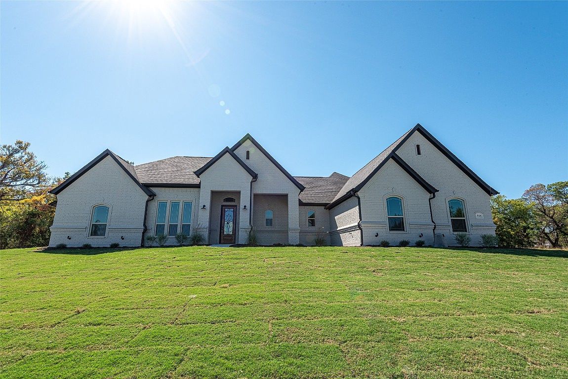 916 Taylor Br, Springtown, TX 76082 MLS 20378593 Zillow