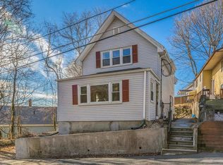 40 Rockingham Ave, Malden, MA 02148