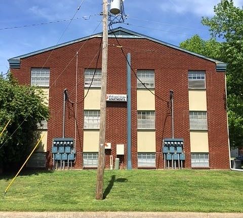 2nd image of 1219 N Storer Ave #40