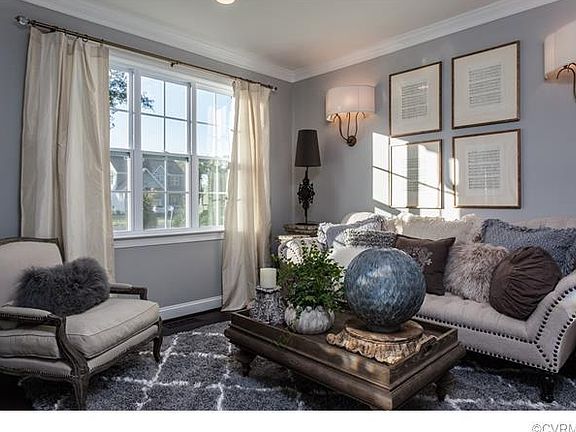 3rd image of 2926 Ridgewood Park Ct