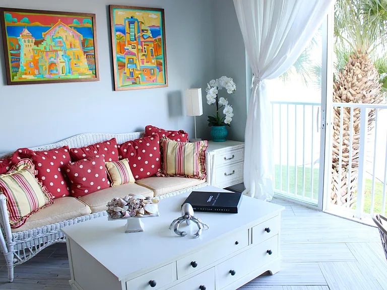 3 Harbour Isle Dr #204 — Photo 4