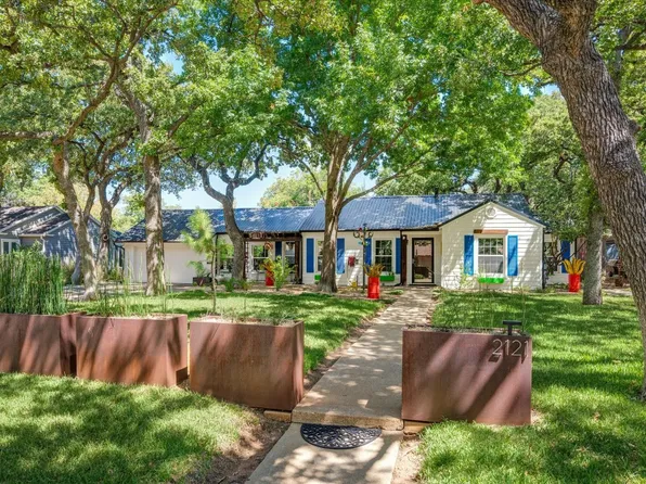 2121 Morning Glory Ave, Fort Worth, TX 76111