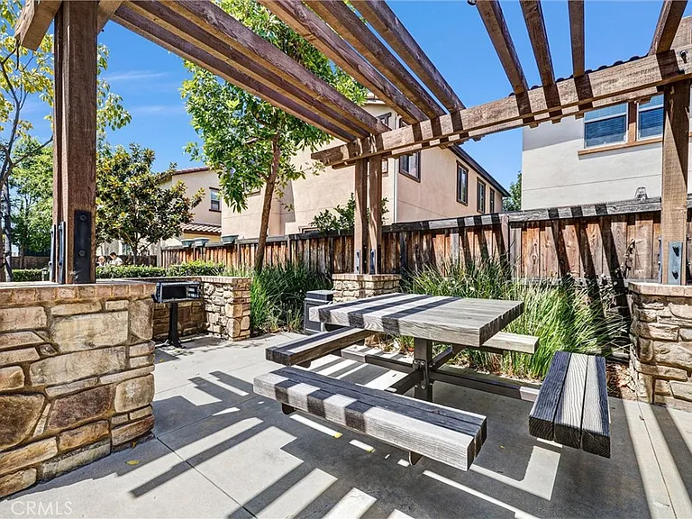 16772 Henry Way — Photo 28