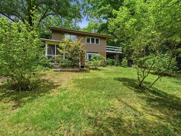 16 Davie Cir, Chapel Hill, NC 27514