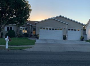 791 Longhorn Dr, Bismarck, ND 58503