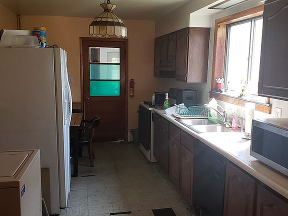 4th image of 45 S Morris St