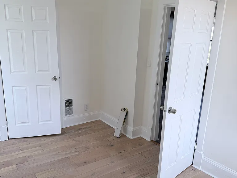 Back bedroom