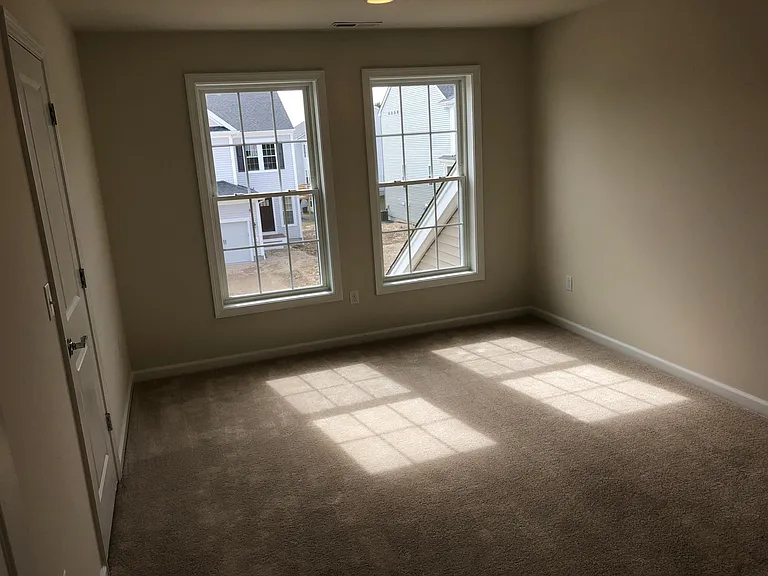 spacious 2nd bedroom - 2nd floor