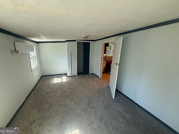 5th image of 3565 King Hall Mill Rd