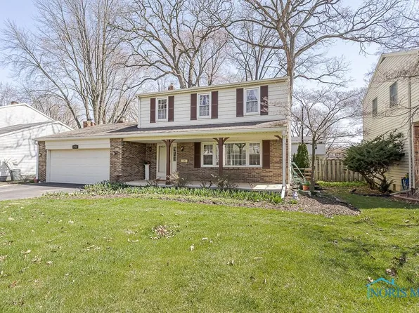 3762 Sylvan Wood Dr, Sylvania, OH 43560