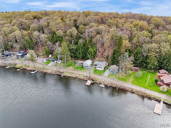 5th image of 3174 Gorton Lake Rd