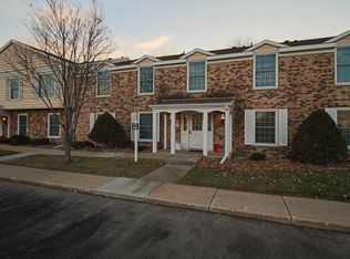 1911 Greenfield Ln SW APT F, Rochester, MN 55902